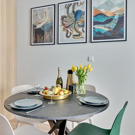 Apartament Walowa Shipyard Gdańsk Buitenkant foto