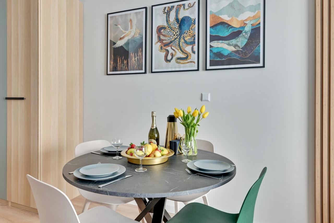 Apartament Walowa Shipyard Gdańsk Buitenkant foto